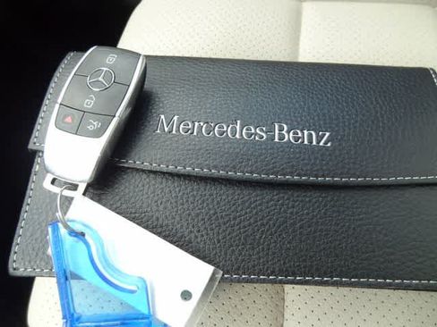 Used 2022 Mercedes-Benz GLS 450 4MATIC image 55