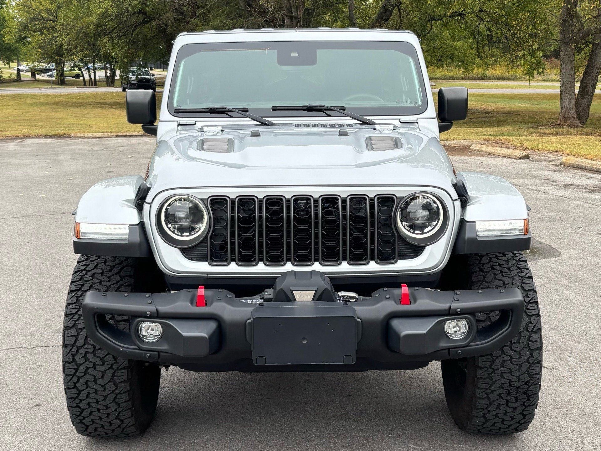 Used 2024 Jeep Wrangler Unlimited Rubicon AWD/4WD image 5