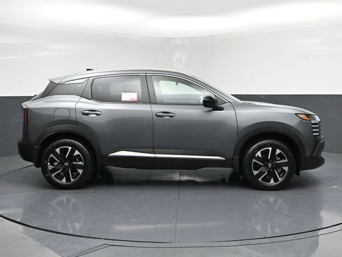 New 2026 Nissan Kicks SV w/ SV Premium Package AWD/4WD image 26