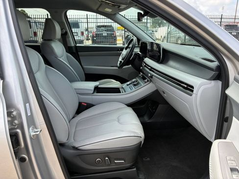 Used 2025 Hyundai Palisade SEL FWD image 34