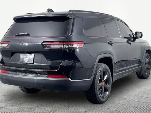 Used 2023 Jeep Grand Cherokee L Laredo AWD/4WD image 6