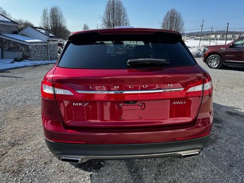 Used 2017 Lincoln MKX Reserve w/ Luxury Package AWD/4WD image 6
