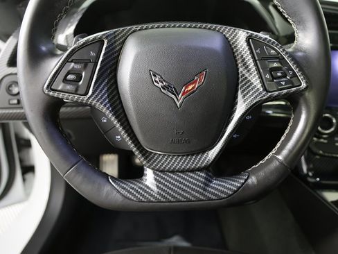 Used 2016 Chevrolet Corvette Stingray image 14