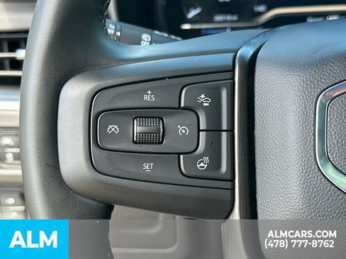 Used 2024 GMC Yukon XL AT4 w/ AT4 Premium Package AWD/4WD image 30