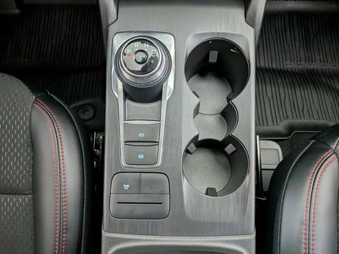 Certified 2025 Ford Escape ST-Line w/ Equipment Group 301A image 28