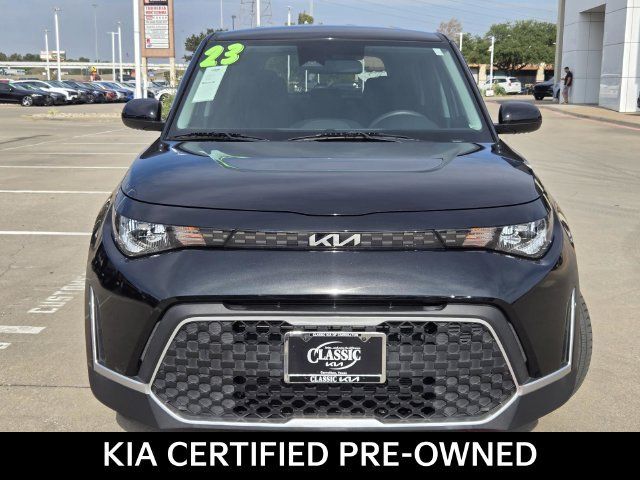 Certified 2023 Kia Soul LX w/ LX Technology Package FWD image 2