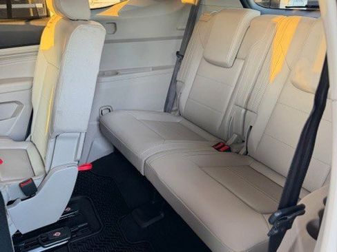 Used 2022 Volkswagen Atlas SE image 10