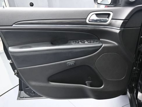 Used 2021 Jeep Grand Cherokee Limited RWD image 13