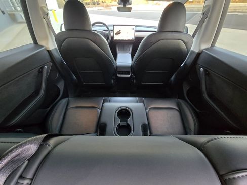 Used 2023 Tesla Model Y Standard Sport Utility 4D image 17