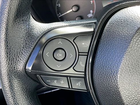 Used 2023 Toyota Corolla LE image 10