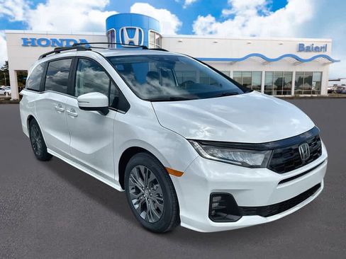 New 2026 Honda Odyssey Touring image 7