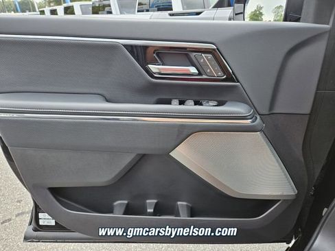 New 2025 GMC Sierra EV Denali image 13