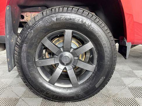 Used 2016 GMC Canyon SLT image 31