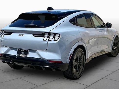 Used 2025 Ford Mustang Mach-E GT AWD/4WD image 17
