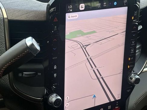 New 2026 RAM 2500 Limited image 32