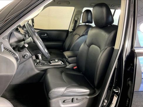 Used 2024 Nissan Armada SV RWD image 36
