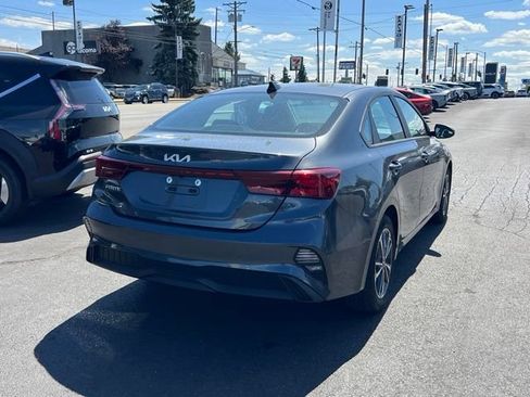 Certified 2023 Kia Forte LXS w/ LXS Technology Package FWD image 9