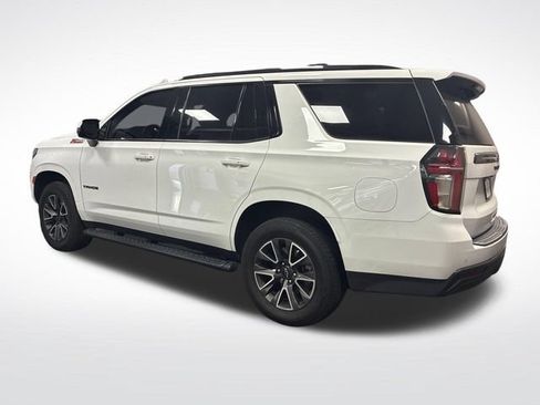 Used 2022 Chevrolet Tahoe Z71 w/ Luxury Package AWD/4WD image 3