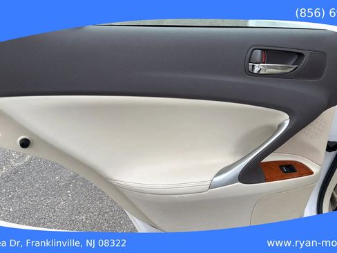 Used 2009 Lexus IS 250 AWD image 21