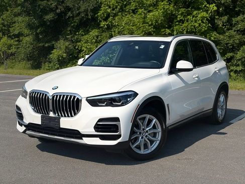 Used 2022 BMW X5 xDrive40i AWD/4WD image 1