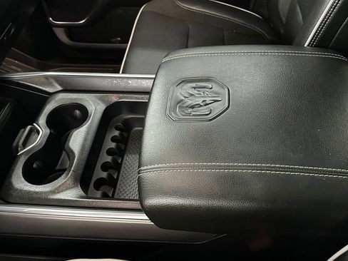 Used 2025 RAM 1500 Laramie w/ Laramie Southwest Edition image 18