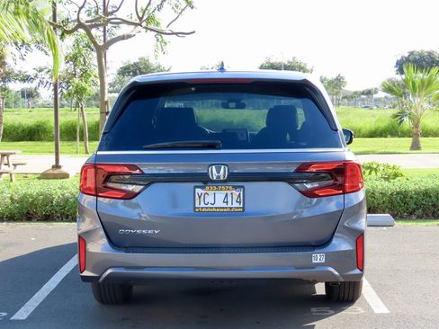 Used 2026 Honda Odyssey EX-L image 7