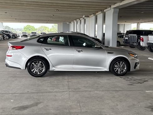 Used 2020 Kia Optima LX FWD image 6