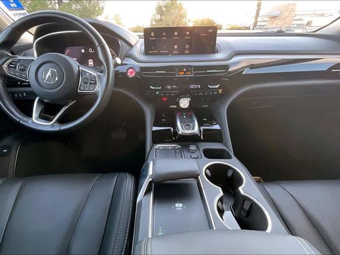 Used 2023 Acura MDX FWD w/ Technology Package image 16
