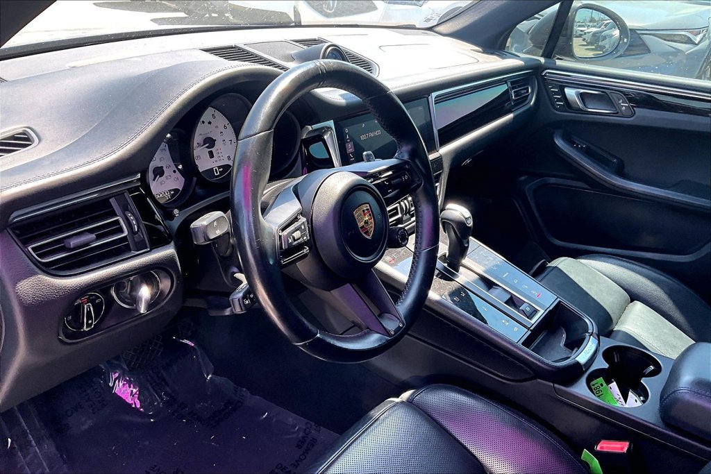 Used 2023 Porsche Macan Turbo AWD/4WD image 15