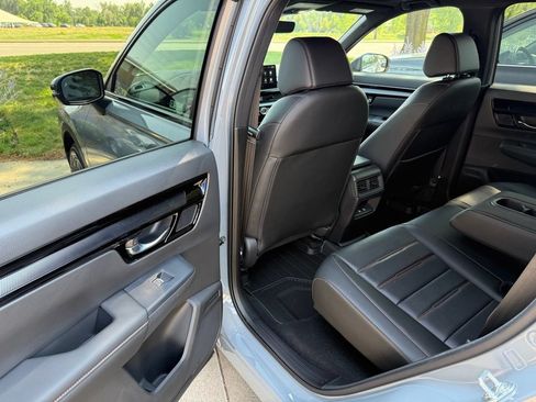 Used 2026 Honda CR-V Sport Touring image 15