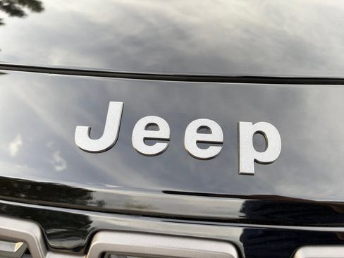 New 2026 Jeep Cherokee Laredo AWD/4WD image 11