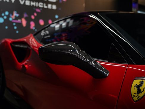 Used 2021 Ferrari F8 Tributo RWD image 12