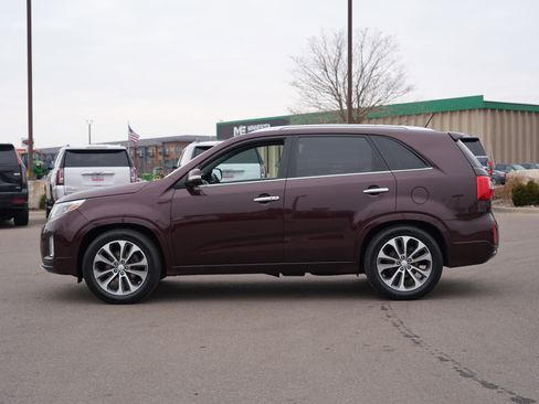 Used 2014 Kia Sorento SX w/ 3rd Row Package image 6