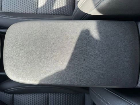 Certified 2024 Chevrolet Trax LT w/ Driver Confidence Package image 18