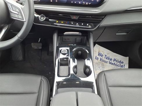 Used 2025 Buick Envision Preferred image 17