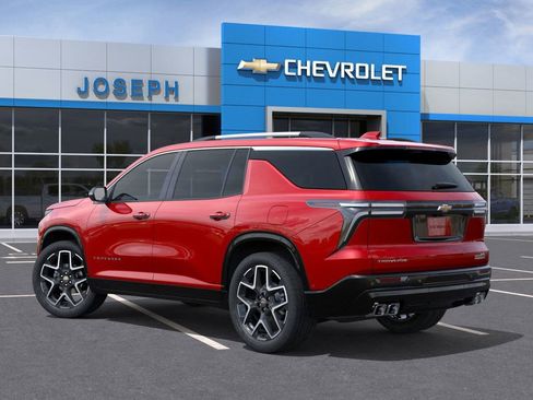 New 2026 Chevrolet Traverse High Country w/ LPO, Floor Liner Package FWD image 4