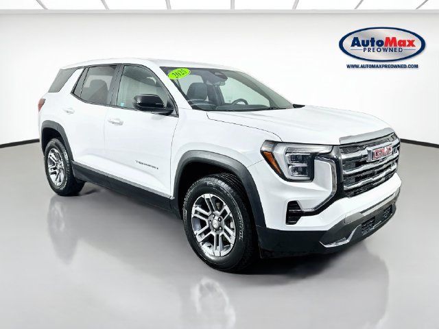 Used 2025 GMC Terrain Elevation AWD/4WD image 1