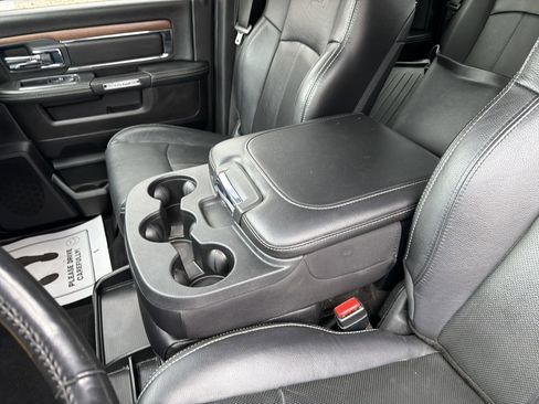 Used 2018 RAM 2500 Laramie image 29