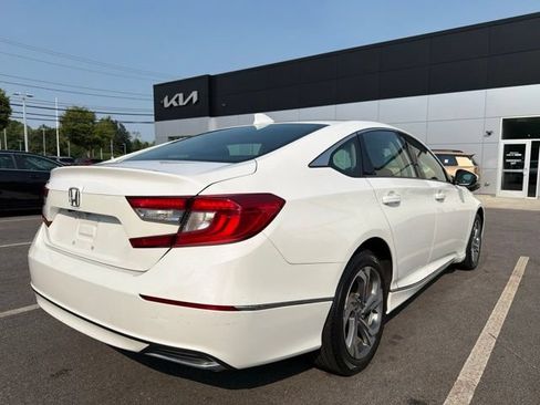 Used 2020 Honda Accord EX image 3