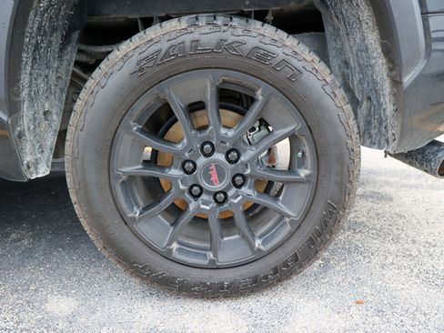 Used 2023 Toyota Tundra SR5 w/ SR5 Convenience Package AWD/4WD image 14