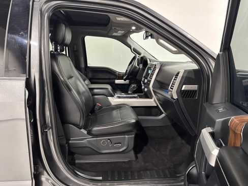 Used 2016 Ford F150 Lariat w/ Equipment Group 502A Luxury AWD/4WD image 19