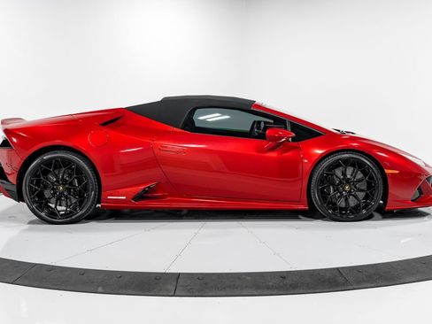 Used 2020 Lamborghini Huracan EVO AWD/4WD image 39