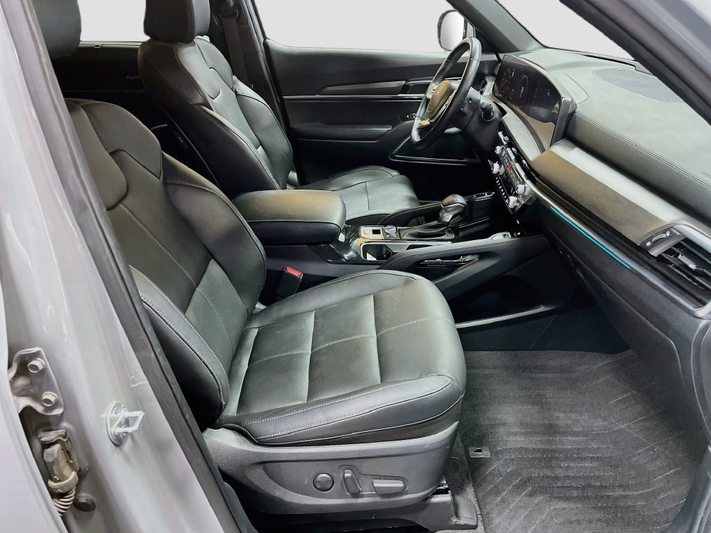 Used 2023 Kia Telluride SX X-Line AWD/4WD image 31