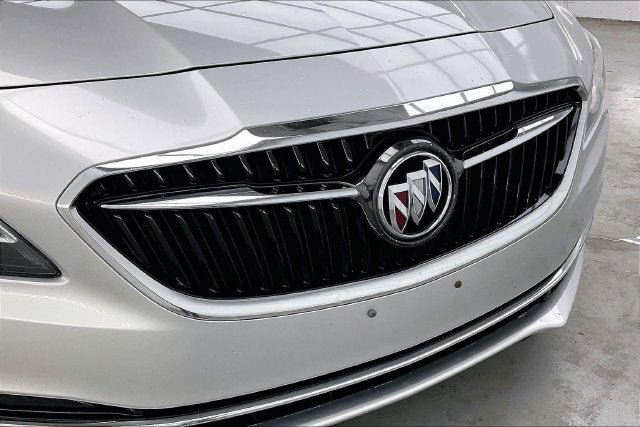 Used 2018 Buick LaCrosse Premium w/ Sun and Shade Package FWD image 31
