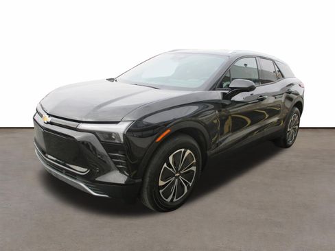 Used 2025 Chevrolet Blazer EV LT w/ Super Cruise Package AWD/4WD image 7