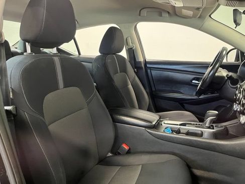 Used 2024 Nissan Sentra SV w/ All-Weather Package FWD image 10