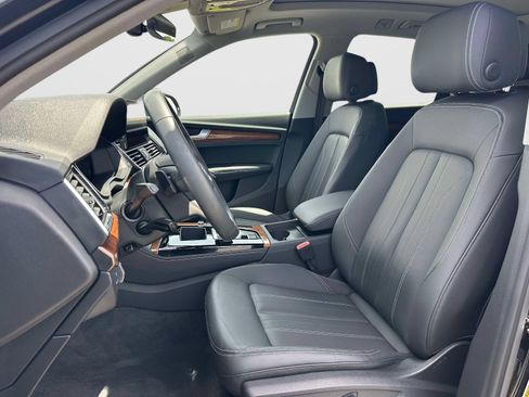 Used 2023 Audi Q5 2.0T Premium Plus w/ Premium Plus Package AWD/4WD image 15