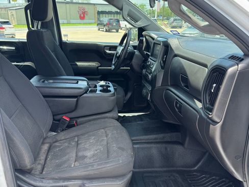 Used 2024 Chevrolet Silverado 1500 W/T w/ Trailering Package AWD/4WD image 12