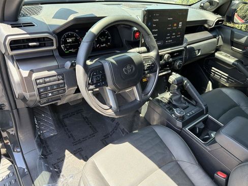 Used 2025 Toyota 4Runner TRD Off-Road Premium w/ Tow Technology Package AWD/4WD image 2