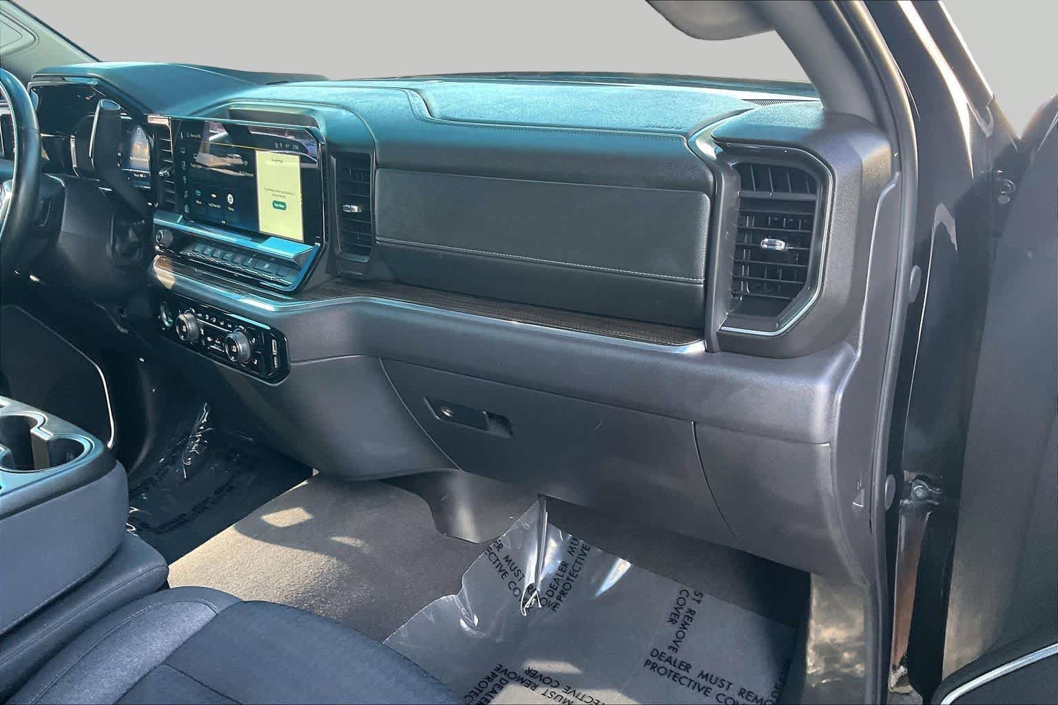 Used 2024 Chevrolet Silverado 1500 RST RWD image 18